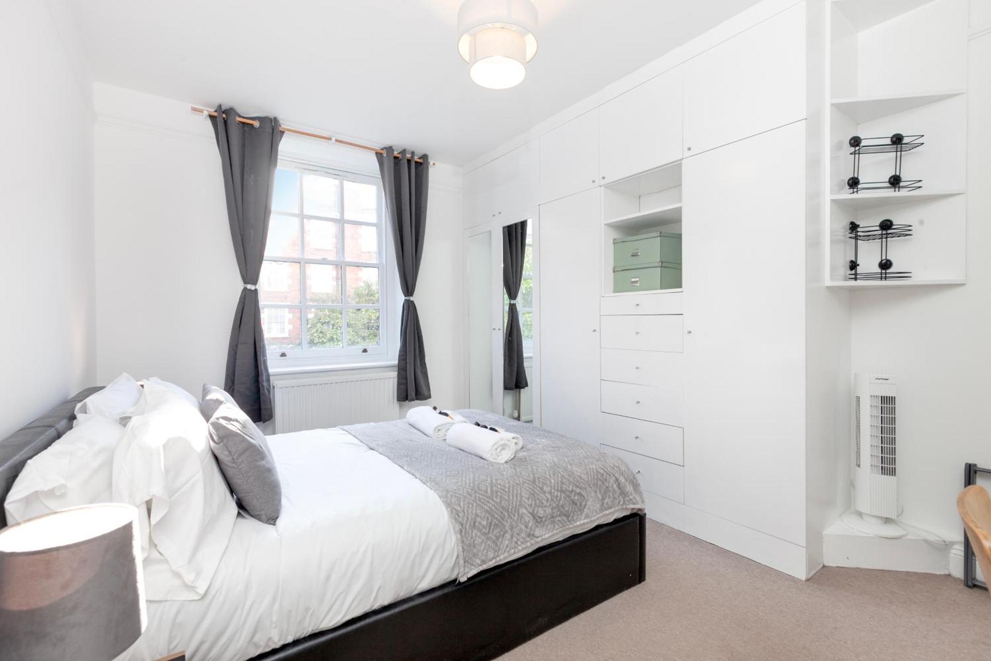 Beautiful 3 Bedroom Flat In Scott Ellis Gardens Londra Dış mekan fotoğraf